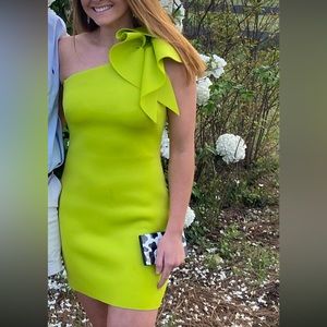 Gianni Bini lime green mini one shoulder, ruffle sleeve dress size 4